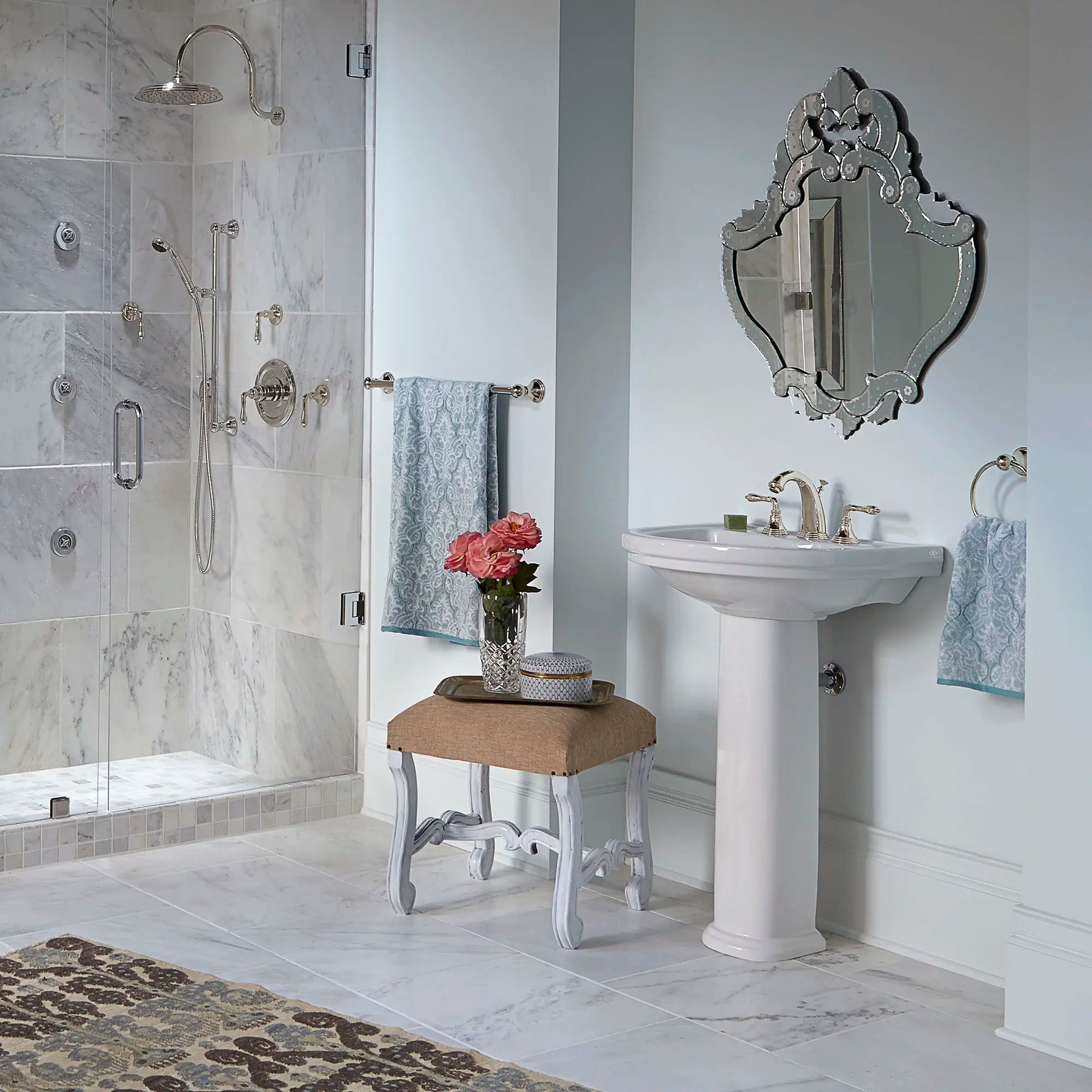 Robinet de lavabo espacé à 2 poignées Ashbee avec poignées à levier // PLATINUM NICKEL // 160212_C-D2215AA104415_D20005800415_D35101800150_3_CDNwebp.webp