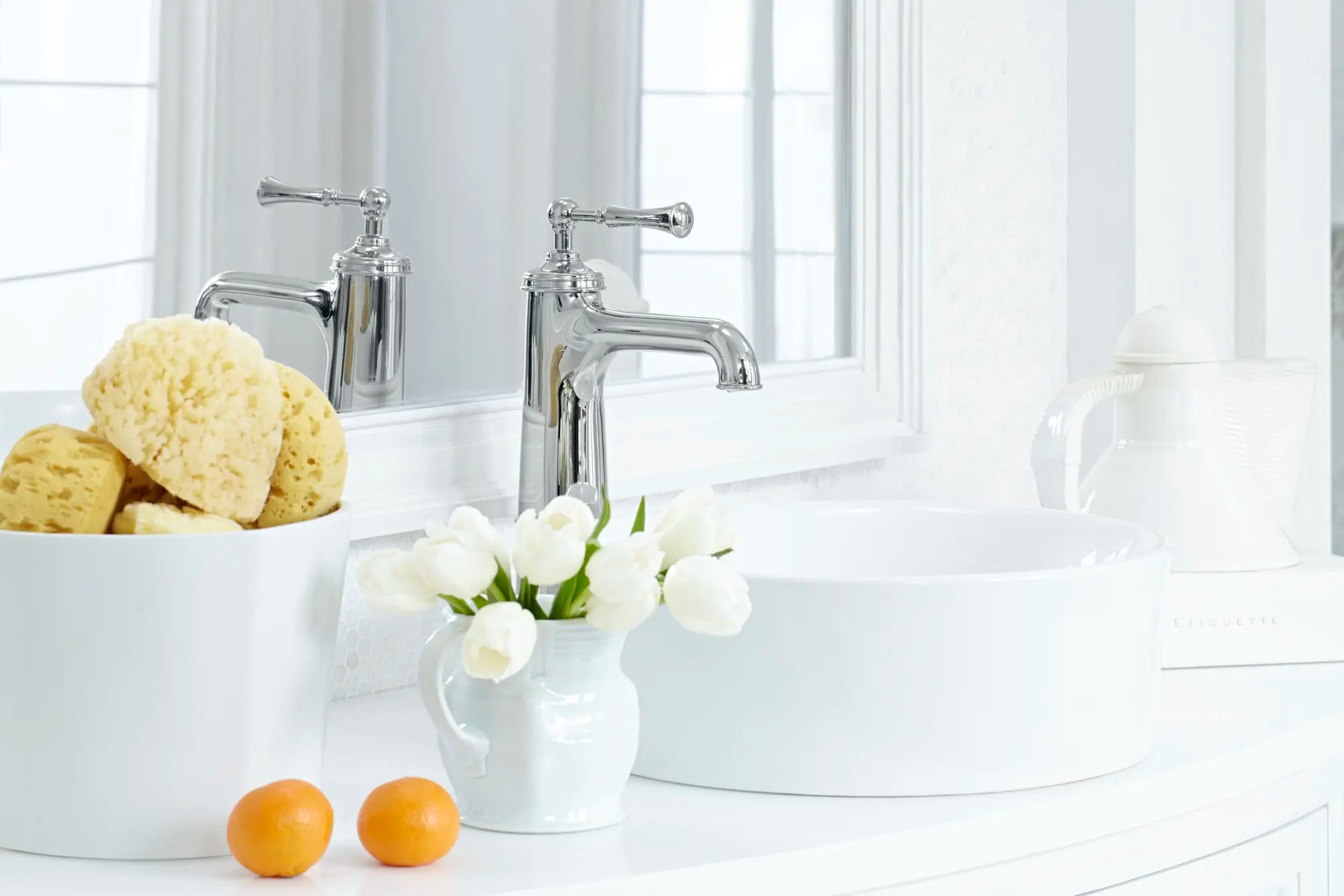 Lavabo rond sur comptoir POP // CANVAS WHITE // 39051_B_D20090015.415_D35102150100_01_CDNwebp.webp