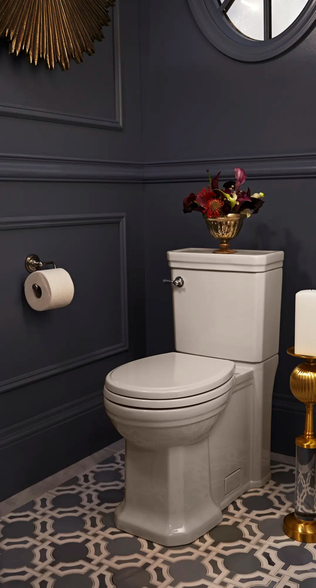 Toilette Fitzgerald, 2 pièces à cuvette au devant rond à hauteur de chaise avec siège // CANVAS WHITE // 39085_B_D2205DA101.415_0_CDNwebp.webp