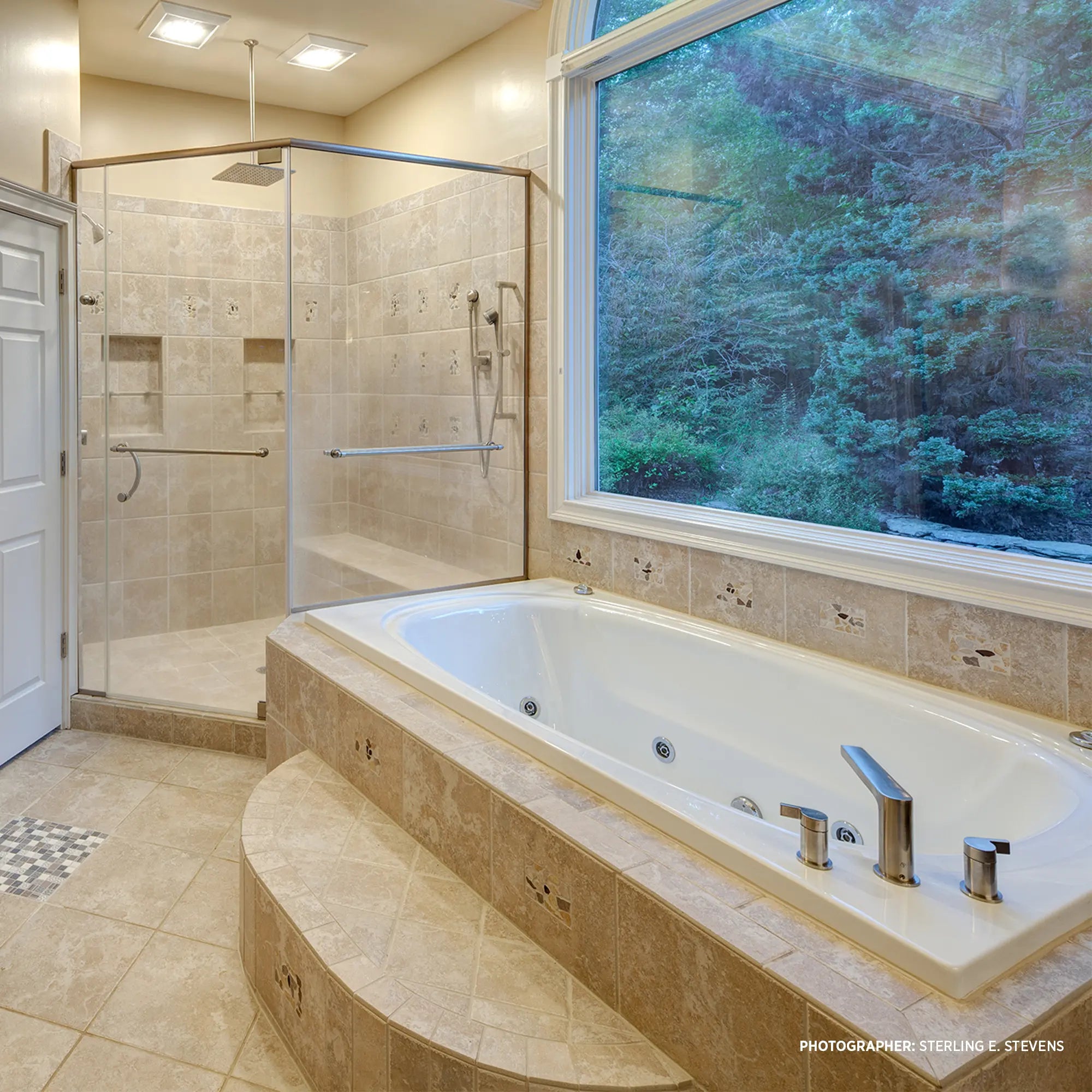 Baignoire en alcôve Byrdcliffe 60 x 30 po, renvoi à droite // CANVAS WHITE // 39787_D02391202415_CDNwebp.webp