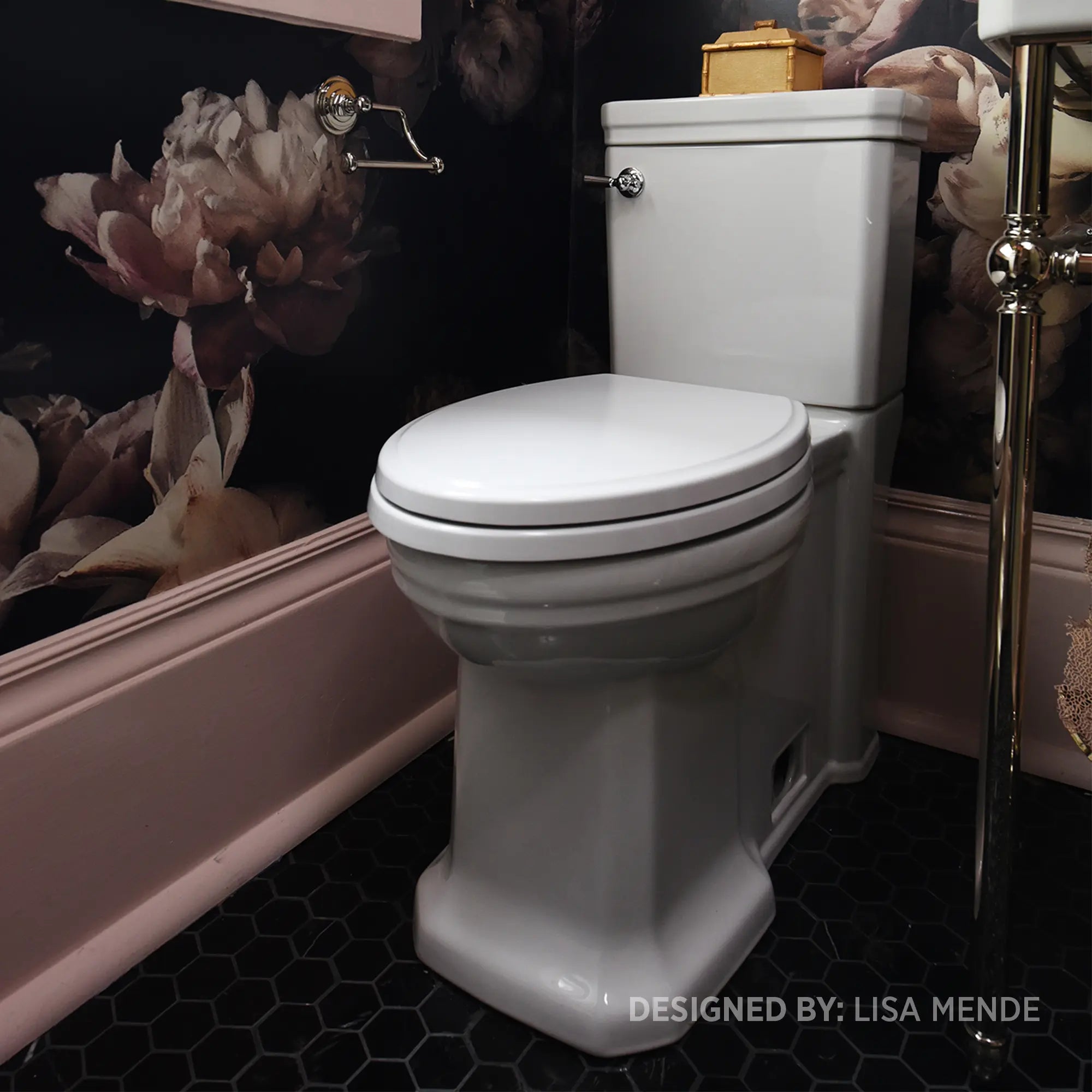 Toilette Fitzgerald, 2 pièces à cuvette allongée à hauteur de chaise avec siège // CANVAS WHITE // 39800_D2205CA101415_CDNwebp.webp