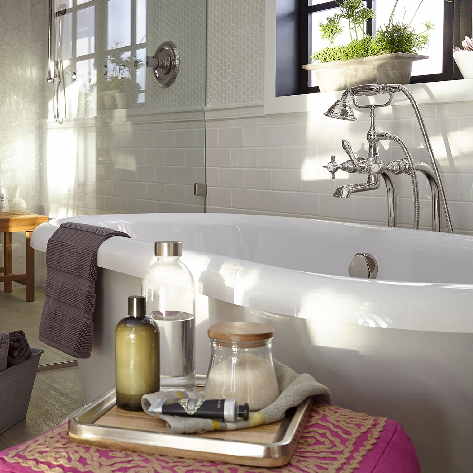 D35102980.100-RANDALL EXPOSED TUB FILLER W/HS - PC // CHROME POLI // 40609_B_D62745004.415_D35102980.100_01_0_CDNwebp.webp