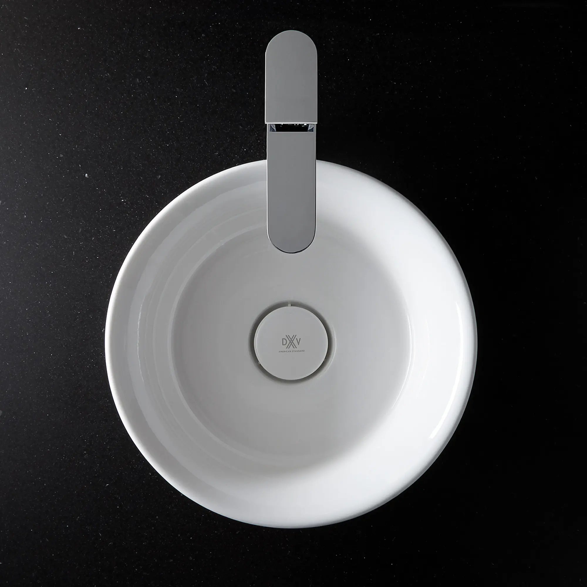 Robinet de lavabo vasque monotrou à poignée unique Equility // CHROME POLI // 40766_D35109150100_02_CDNwebp.webp