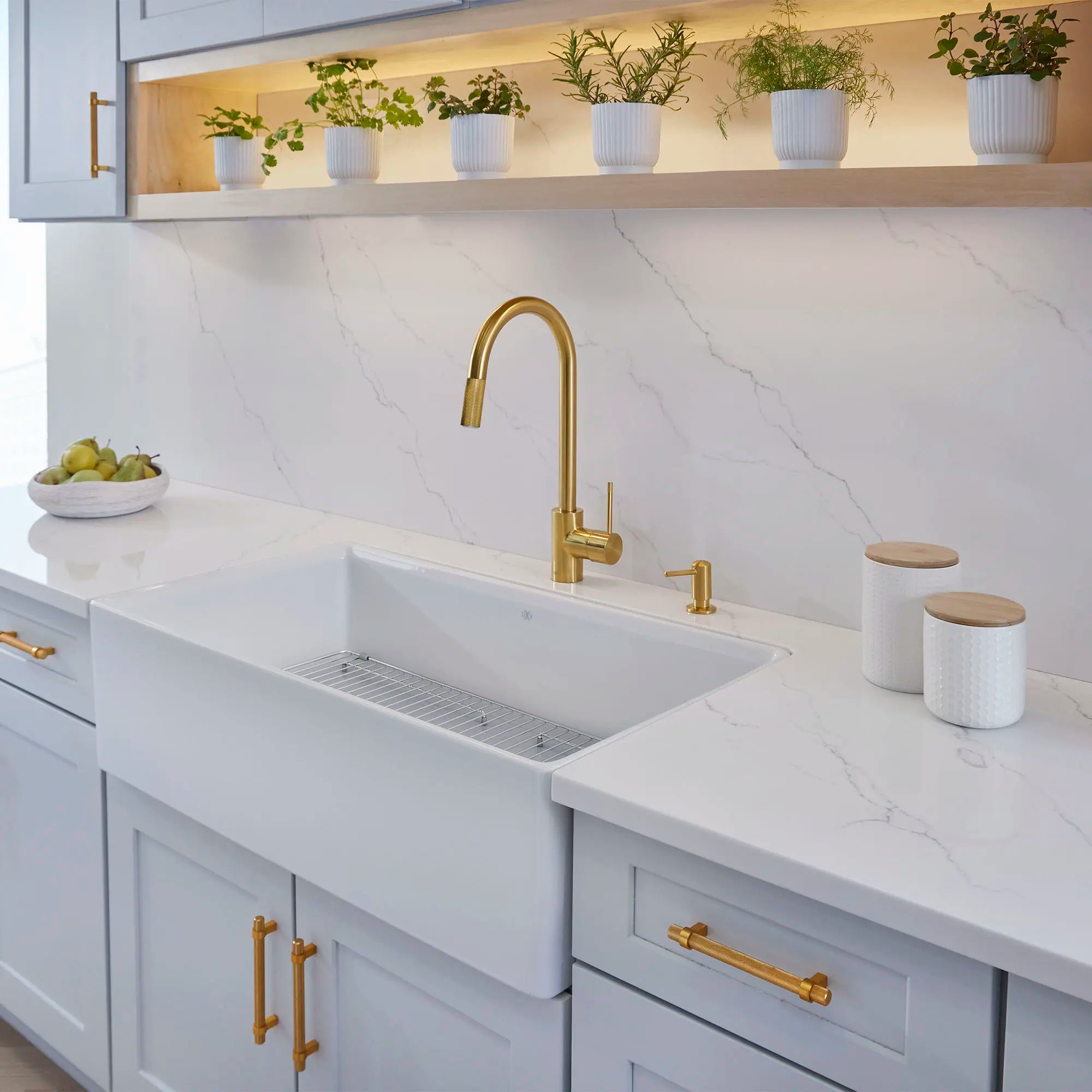 Robinet de cuisine rétractable vers le bas Etre // SATIN BRASS // 86035_B-D35404300427_CDNwebp.webp