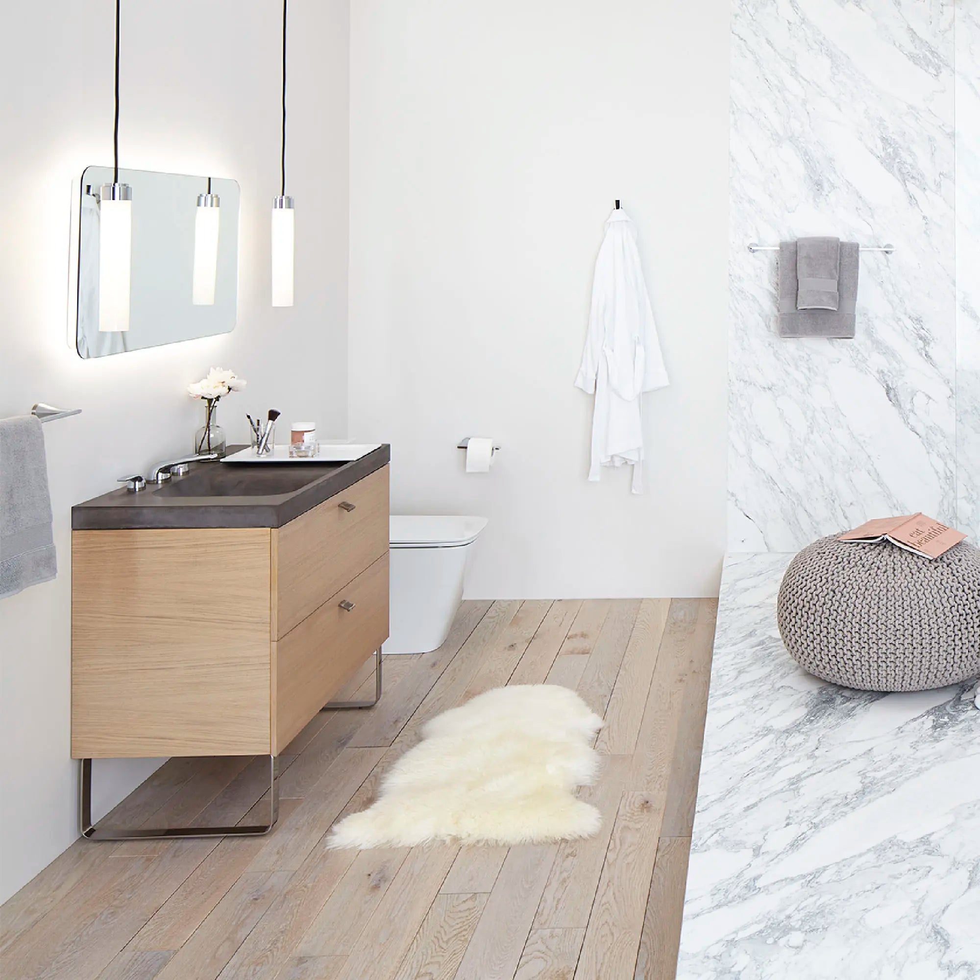 Robinet de lavabo espacé à 2 poignées DXV Modulus avec poignées à levier // CHROME POLI // 89985_C-D35120802100_CDNwebp.webp