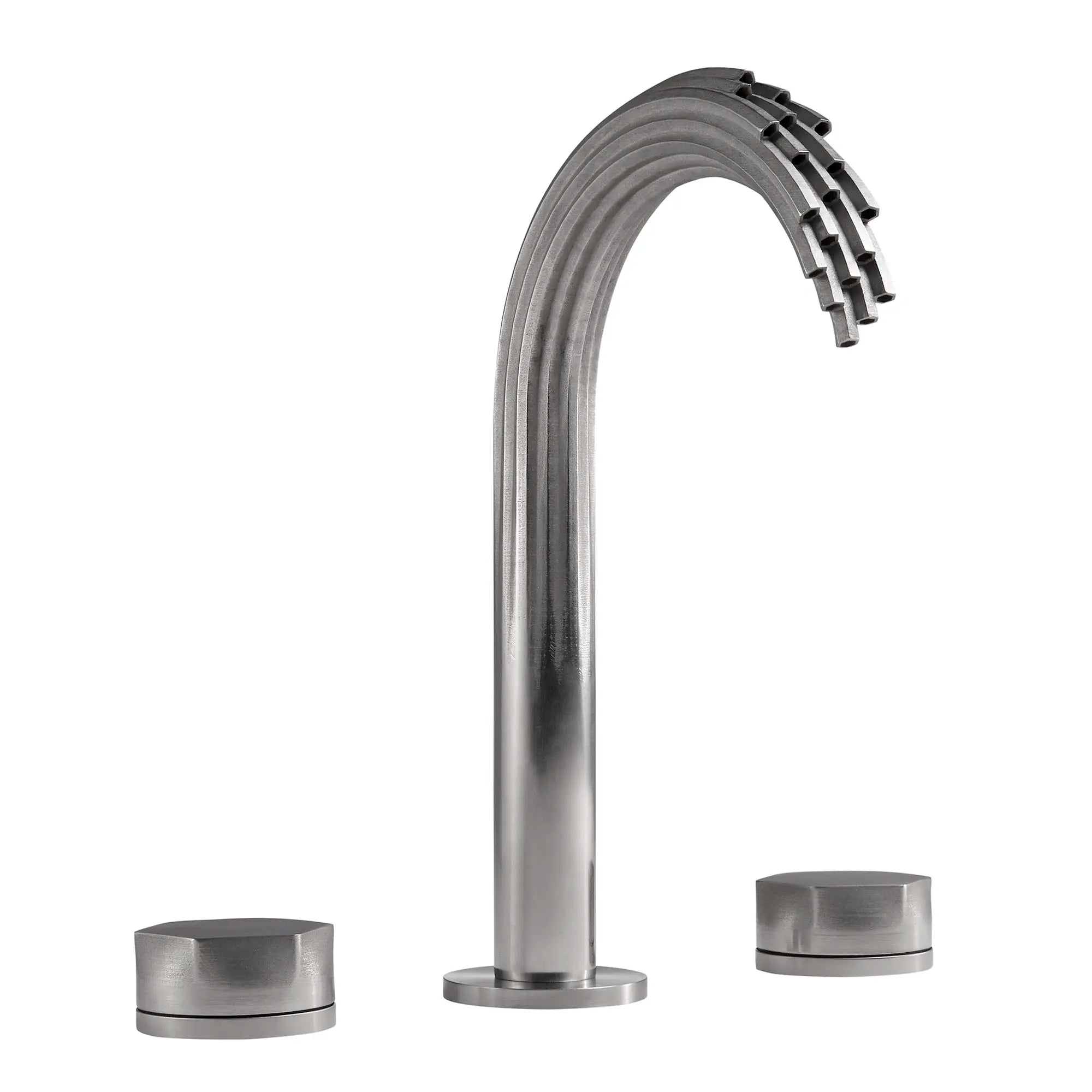 Robinet de lavabo espacé à 2 poignées Shadowbrook // BUTLER FINISH // 92589_D31204801435_CDNwebp.webp