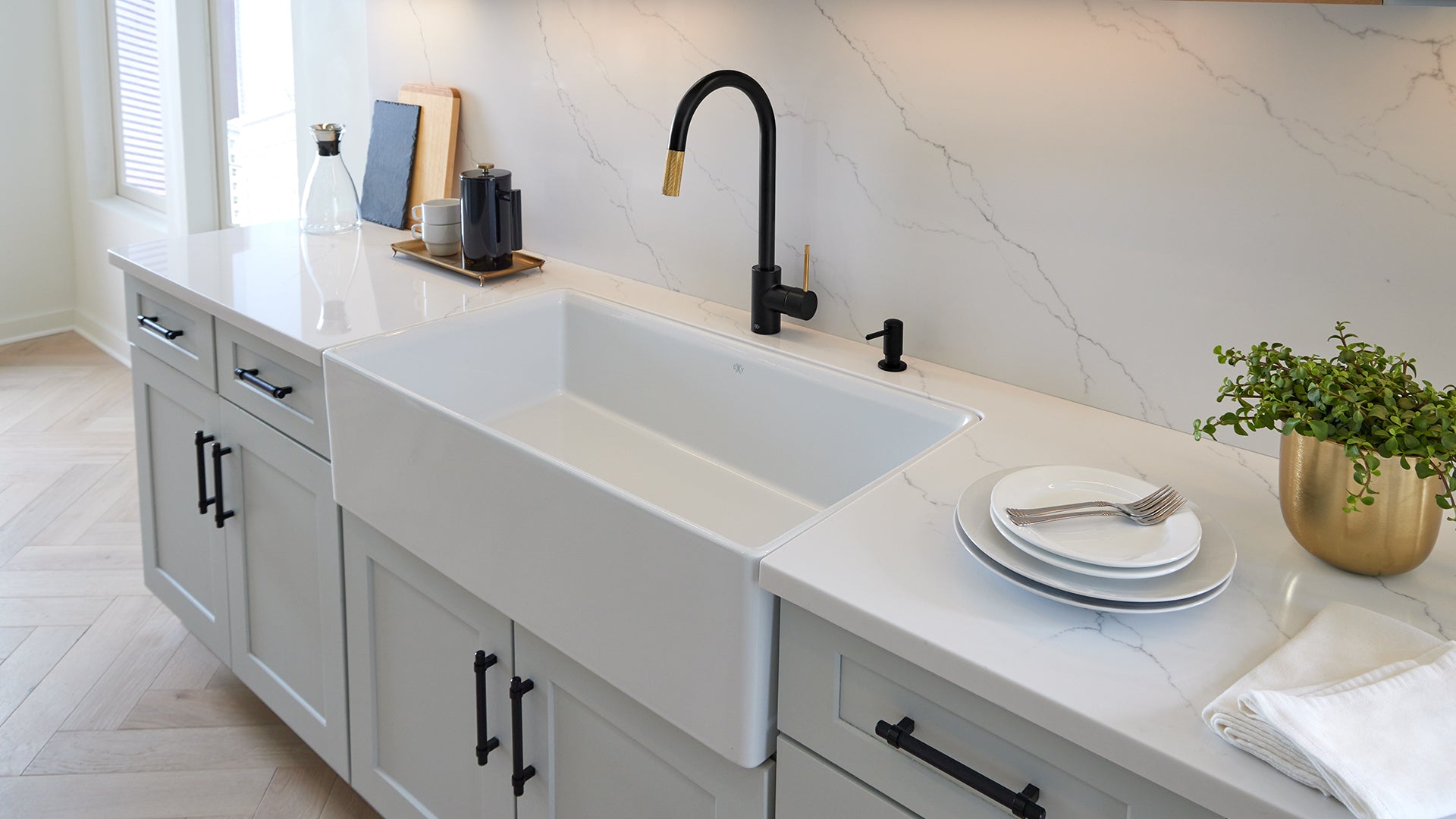 etre kitchen faucet